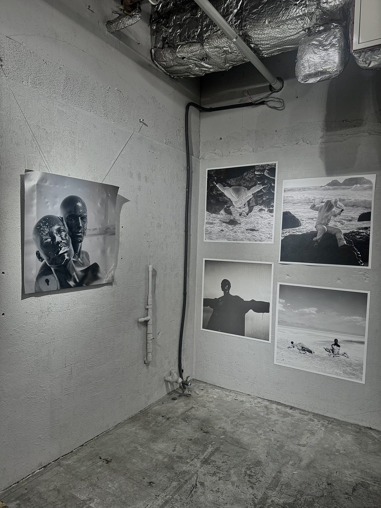 Installation view, WPÜ Gallery, Tokyo